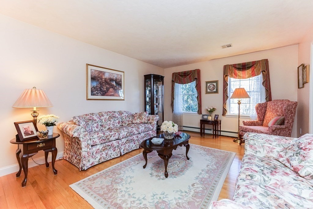 26 Highridge Road Bellingham, MA 02019 - Photo 14 of 42 Gallery Image 14