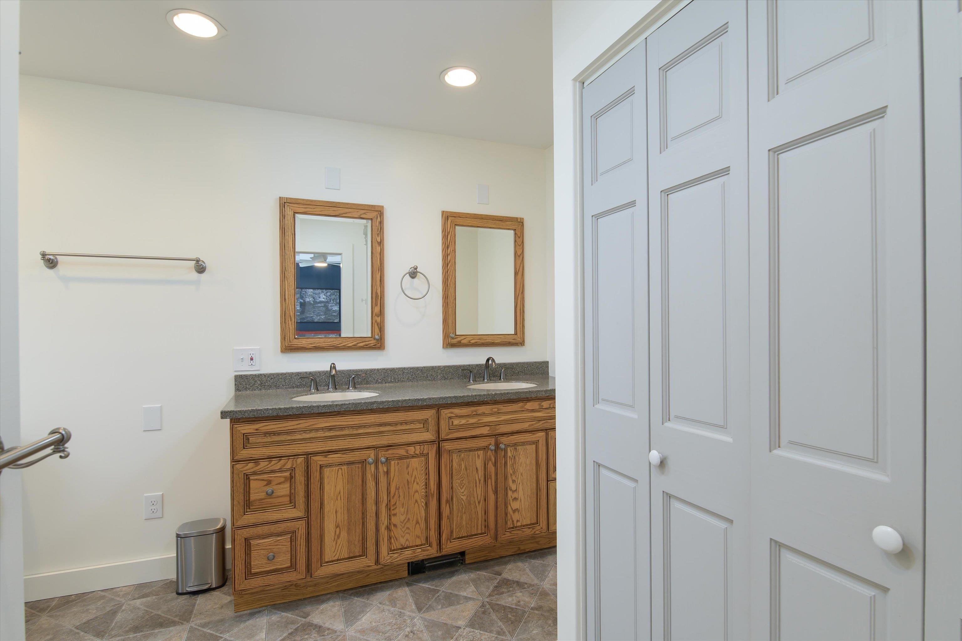 64 Maple Street Chester, VT 05143 - Photo 29 of 60