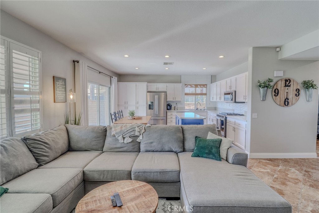 729 Windbound Avenue Beaumont, CA 92223 - Photo 32 of 73 Family Room Open To Kitchen