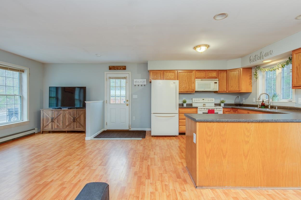815 Bachelder Road Pembroke, NH 03275 - Photo 18 of 50