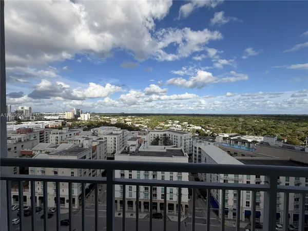 $2,300 | 9055 Southwest 73rd Court, Unit 1403, Miami, FL 33156