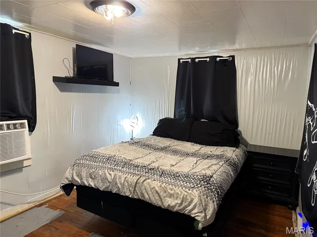 $74,500 | 203 Milford Street, Marble Hill, MO 63764