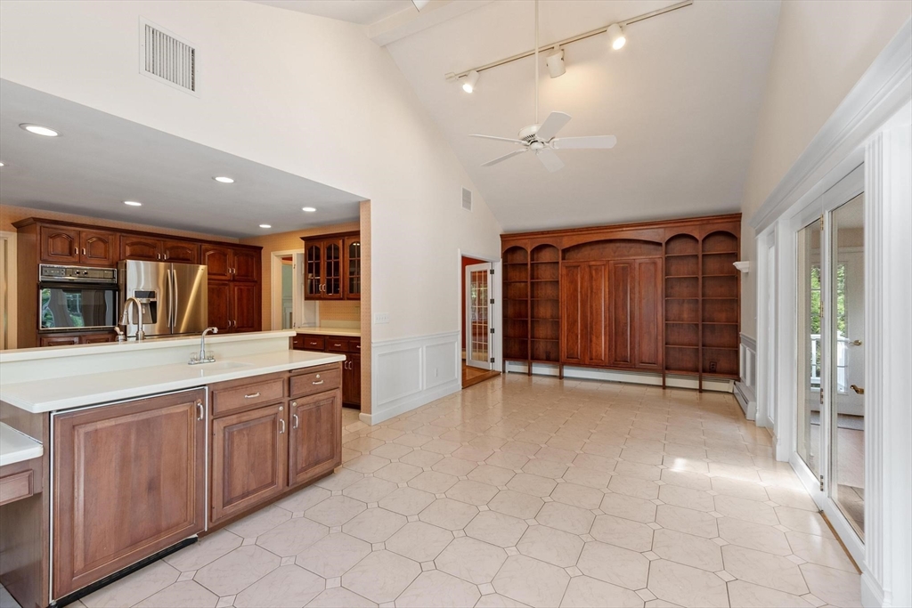305 High St Extension Lancaster, MA 01523 - Photo 13 of 42 Gallery Image 13