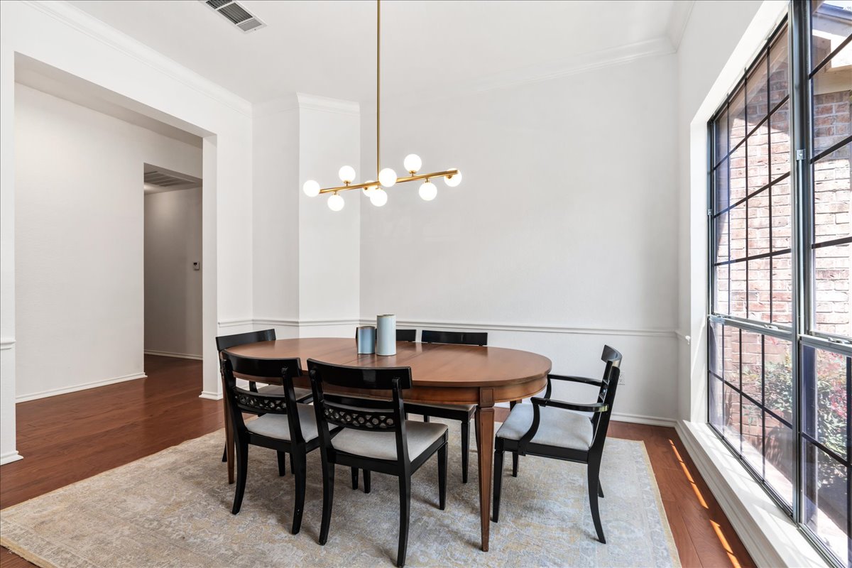 3745 Whitt Loop Austin, TX 78749 - Photo 8 of 40