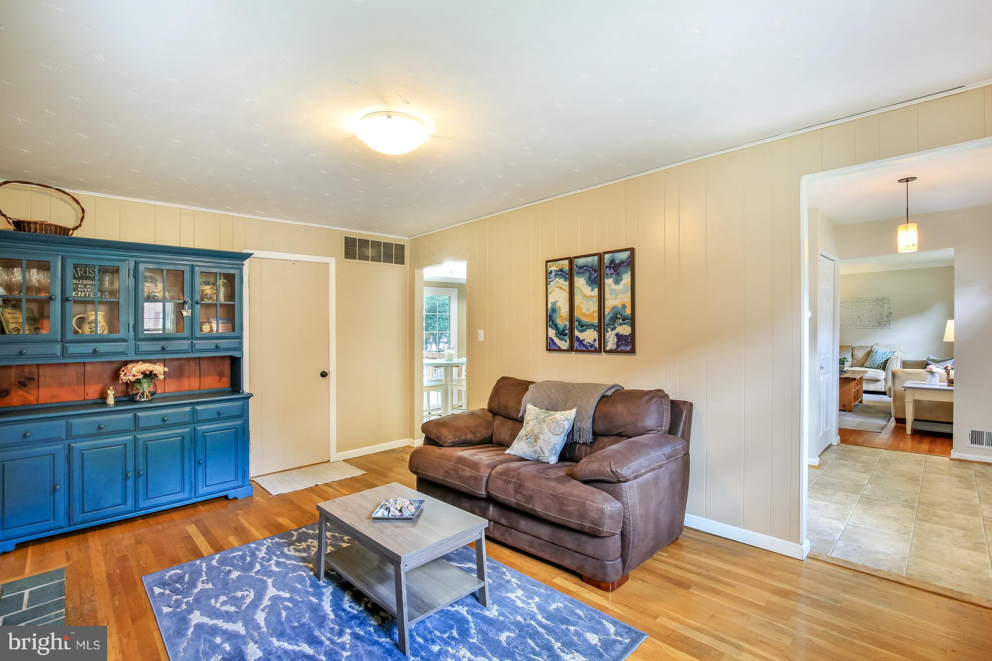 16124 Jerald Road Laurel, MD 20707 - Photo 14 of 30 Family Room