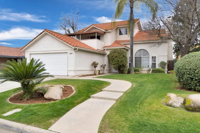 $480,000 | 9414 North Rowell Avenue, Fresno, CA 93720