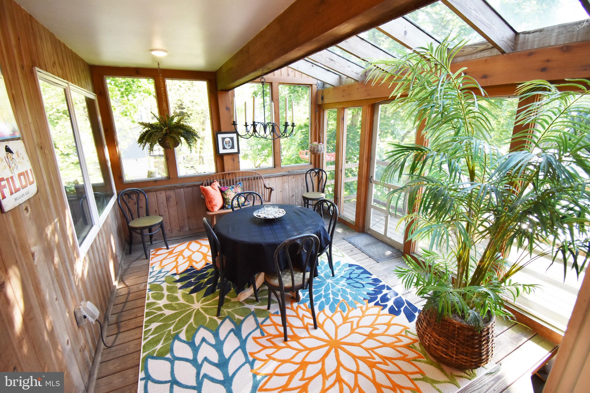 2973 River Road Phillipsburg, NJ 08865 - Photo 21 of 42 Screened Porch