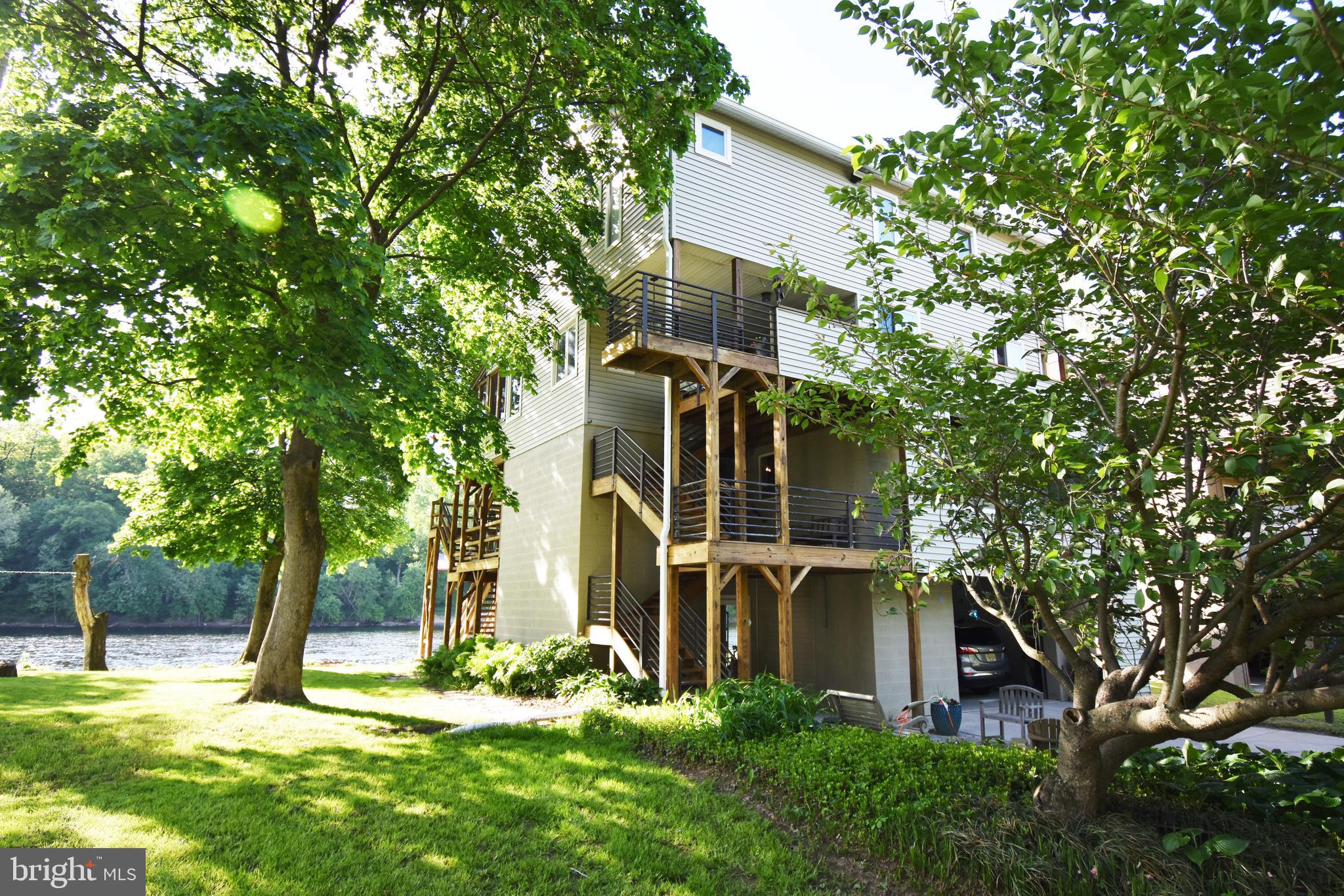 2973 River Road Phillipsburg, NJ 08865 - Photo 3 of 42 Side Corner View