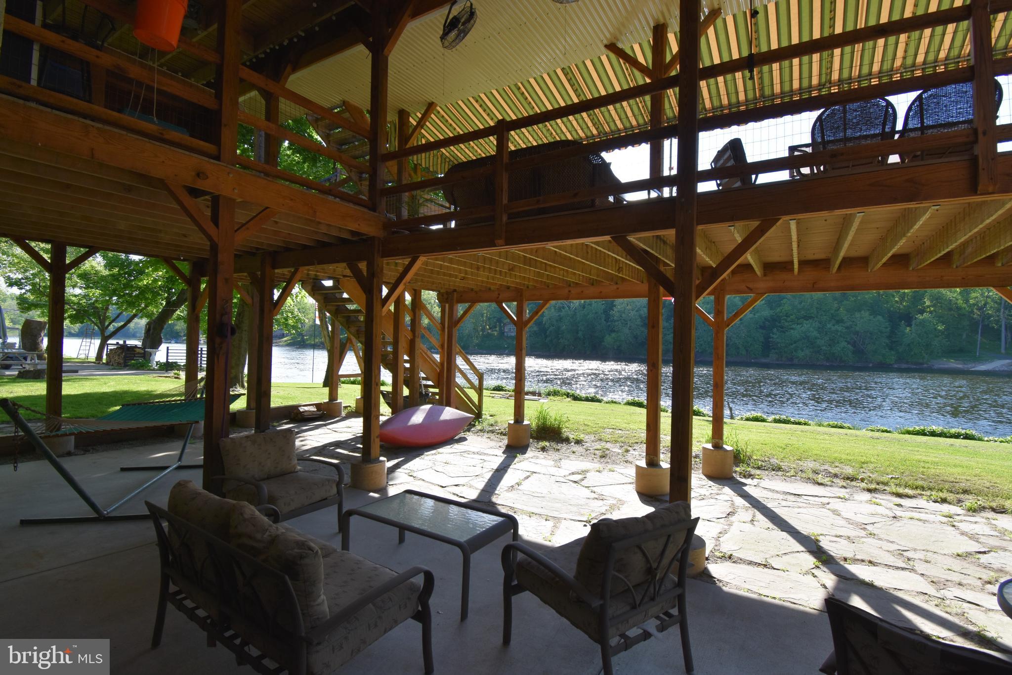 2973 River Road Phillipsburg, NJ 08865 - Photo 8 of 42 Ground Level Patio