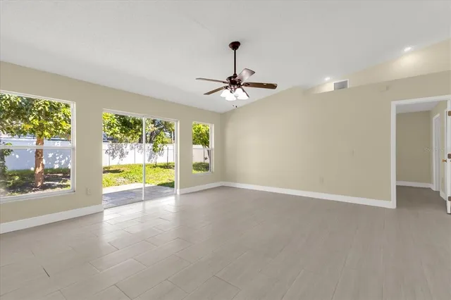 $339,900 | 713 Maderia Court, Kissimmee, FL 34758