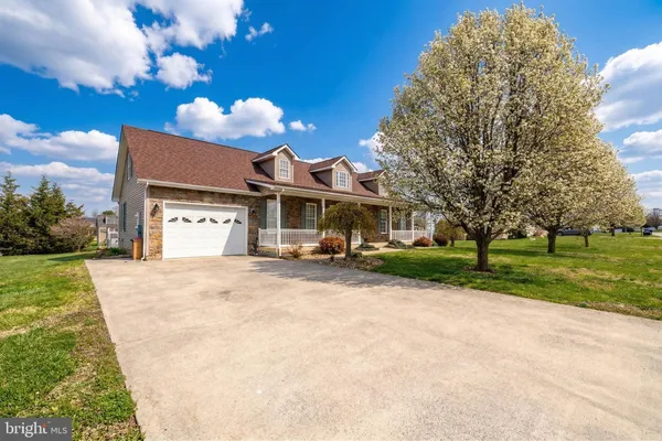 a view of a porch with a yard
