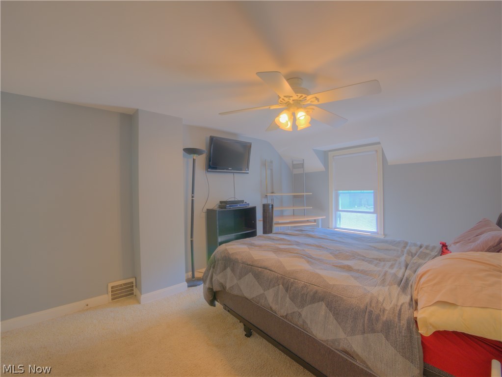 17202 Tarrymore Road Cleveland, OH 44119 - Photo 19 of 32 Gallery Image 19