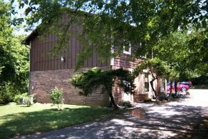 4811 Riversedge Road, Unit A&B Louisville, TN 37777 - Photo 1 of 18 Gallery Image 1