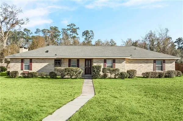 $269,000 | 3808 Thomas Drive, Slidell, LA 70458