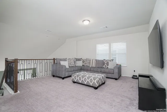 $2,550 | 4721 Whaler, San Antonio, TX 78245