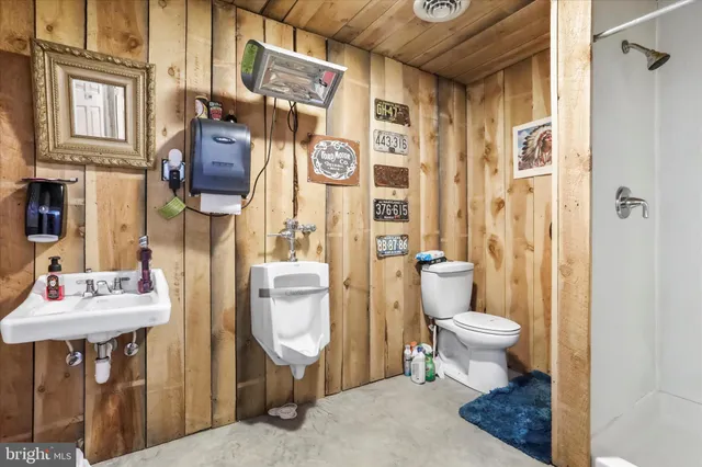 $1,250,000 | 12542 Turkey Farm Road Northeast, Little Orleans, MD 21766