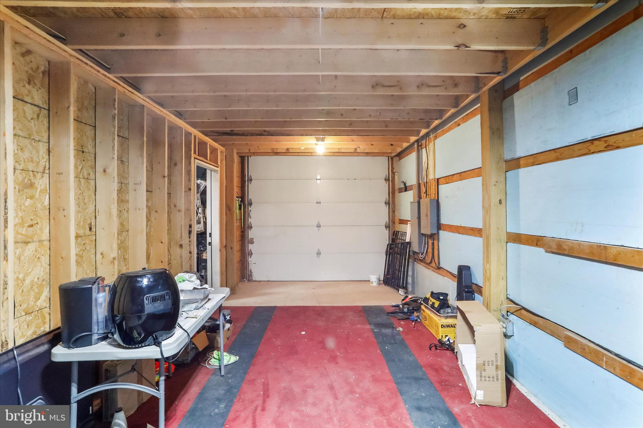 12542 Turkey Farm Road Northeast Little Orleans, MD 21766 - Photo 59 of 77 a very nice looking room with a large window