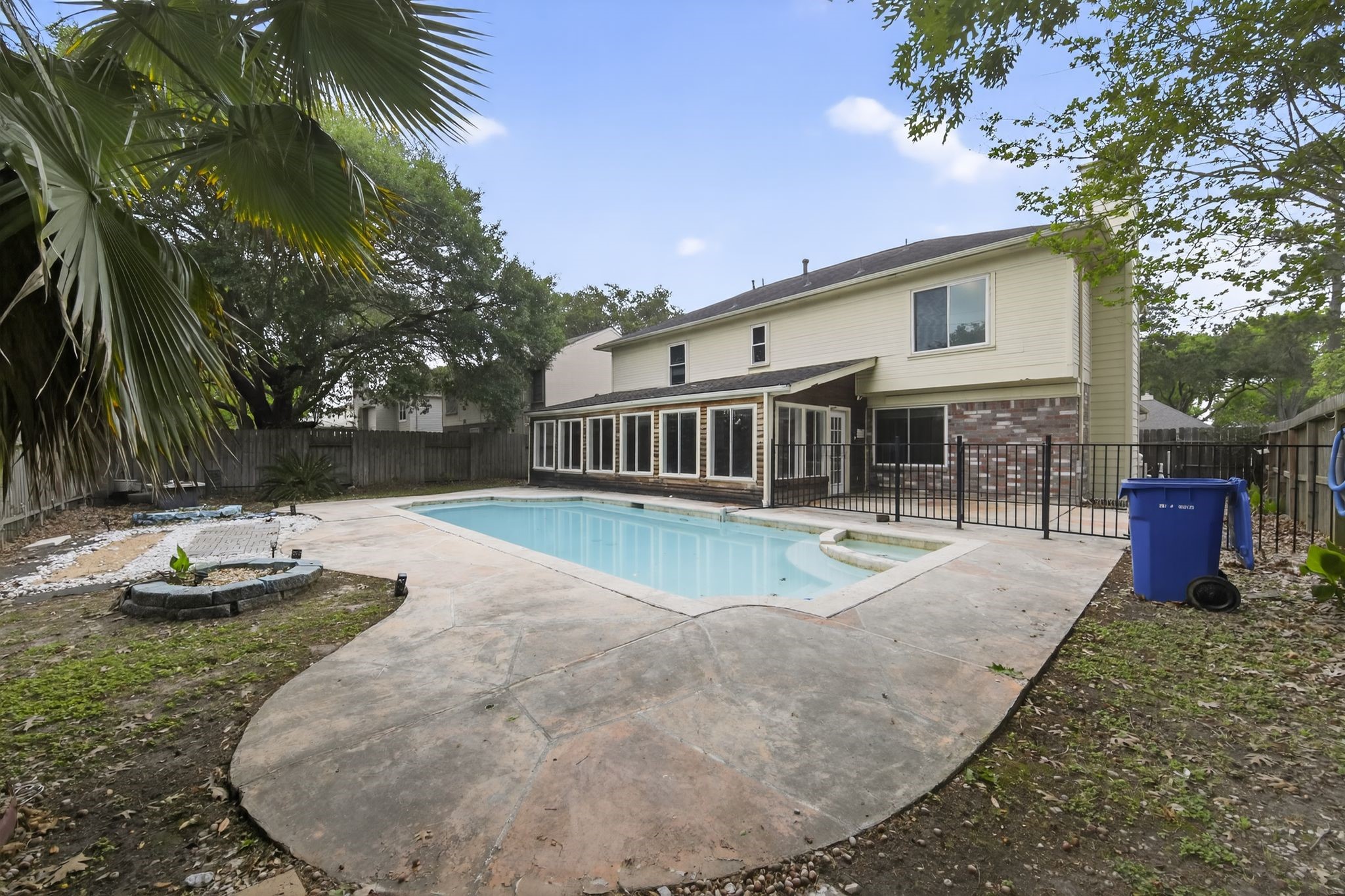 918 Long Prairie Drive Katy, TX 77450 - Photo 6 of 30 a view of a house with backyard and sitting area
