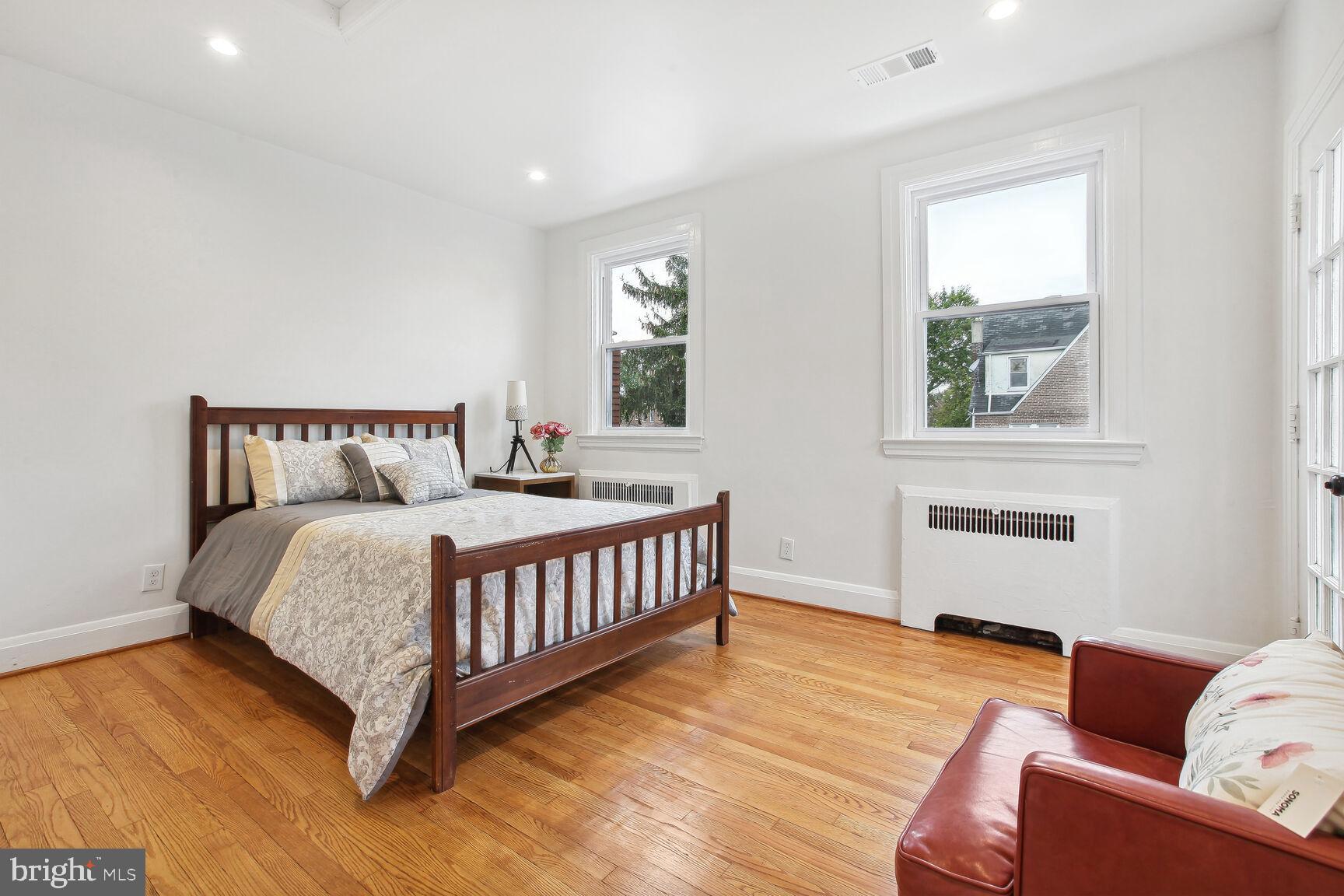 4024 Garrison Boulevard Baltimore, MD 21215 - Photo 17 of 40 2nd Bedroom