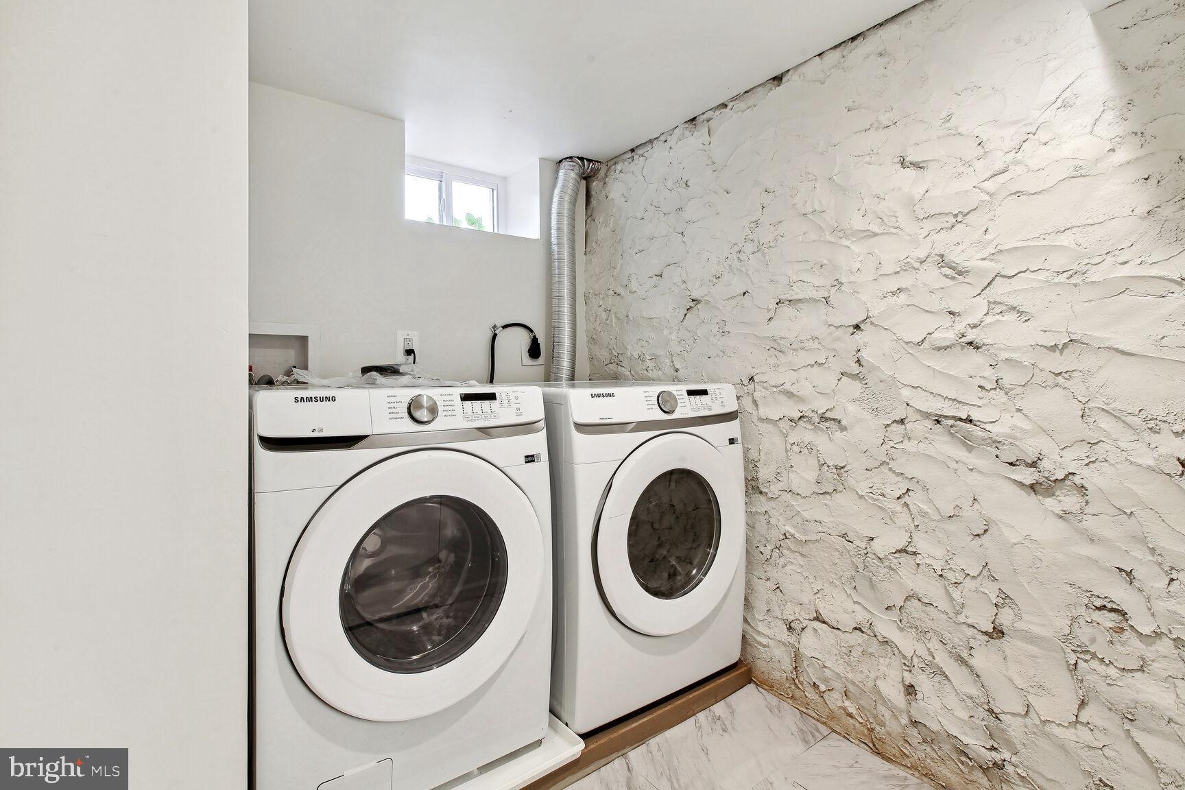 4024 Garrison Boulevard Baltimore, MD 21215 - Photo 24 of 40 Washer/Dryer Main House