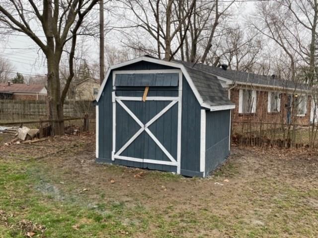 3925 Richelieu Road Indianapolis, IN 46226 - Photo 18 of 20 Gallery Image 18