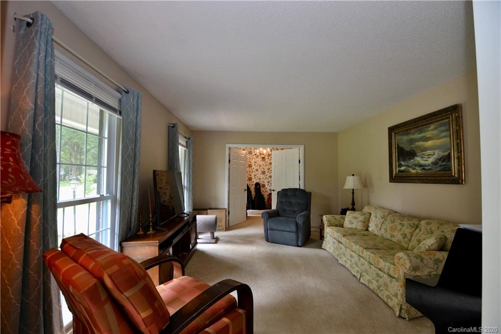 406 Willow Road Salisbury, NC 28147 - Photo 3 of 31