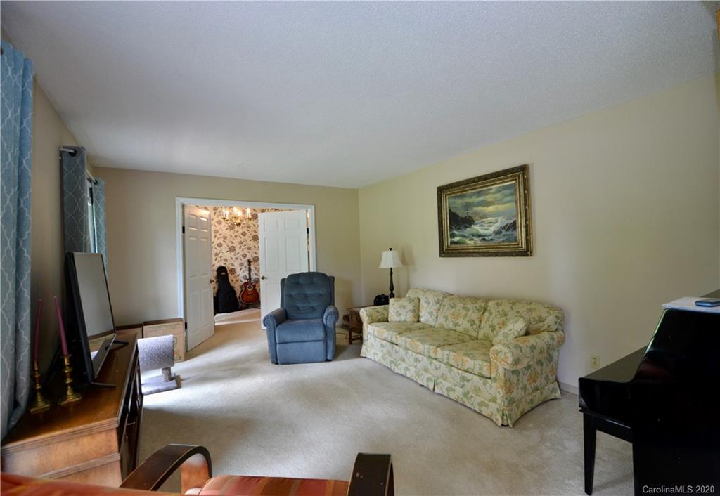 406 Willow Road Salisbury, NC 28147 - Photo 4 of 31