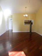 5854 Southeast Mitzi Lane Stuart, FL 34997 - Photo 4 of 18 Living Area