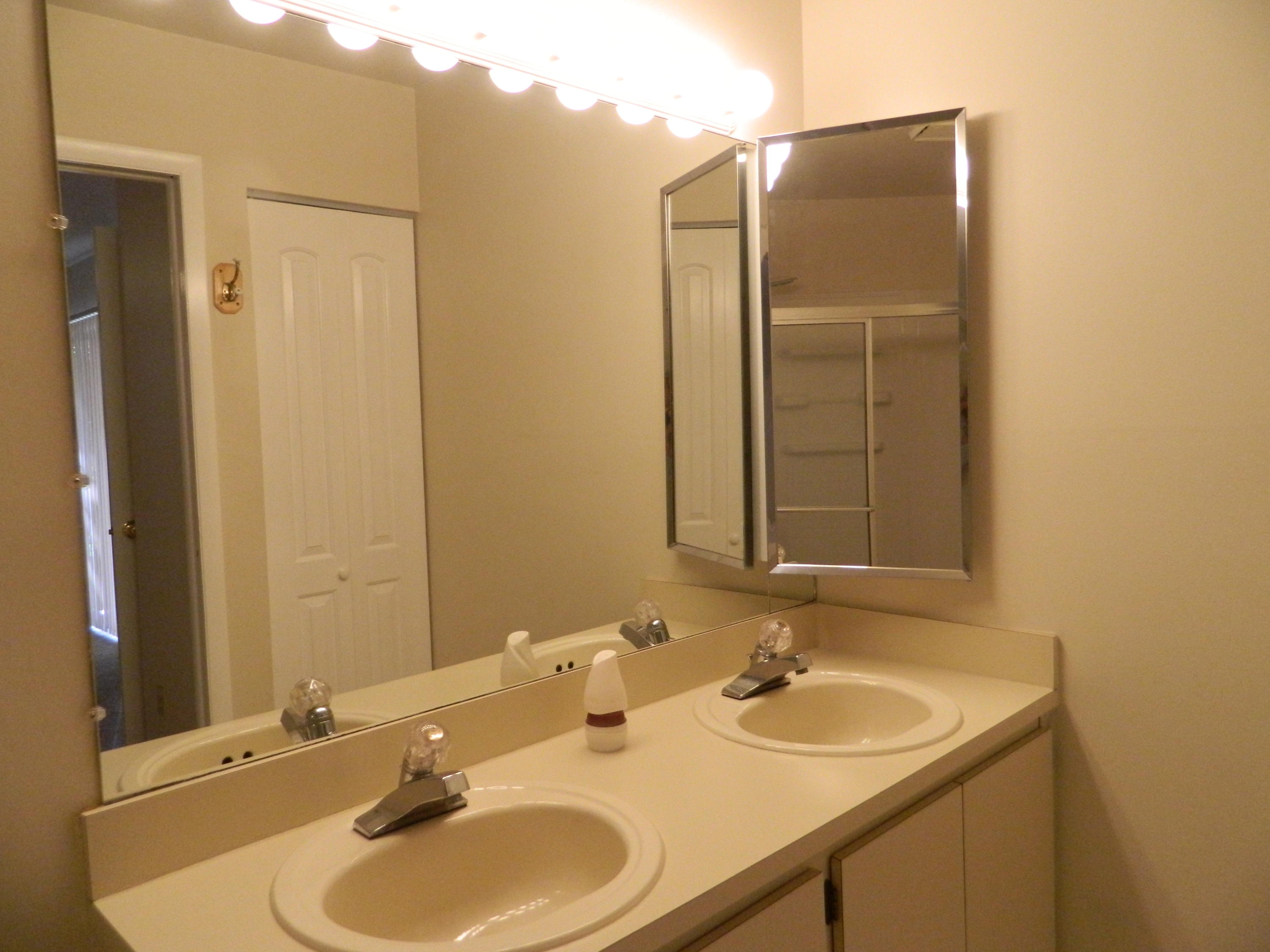 5854 Southeast Mitzi Lane Stuart, FL 34997 - Photo 8 of 18 Master bath
