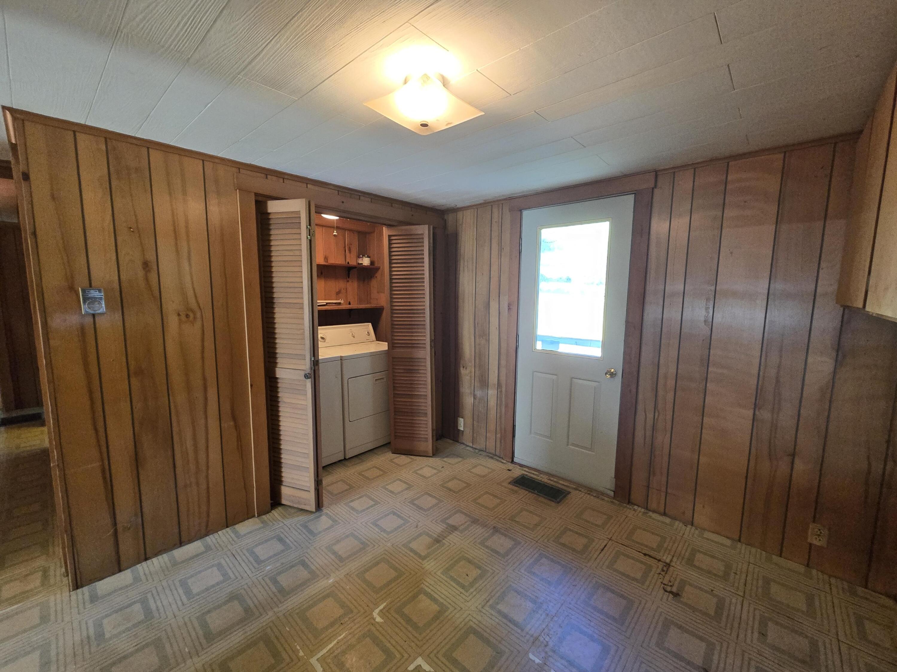 512 Mosher Hill Road Farmington, ME 04938 - Photo 5 of 27 pro-SdbUFM0j