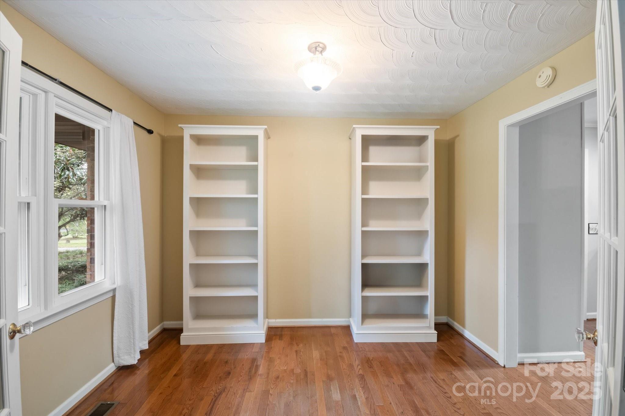 196 Broadview Circle Brevard, NC 28712 - Photo 7 of 45