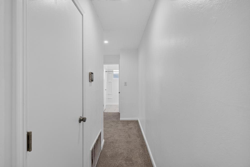 5948 Walerga Road, Unit 4 Sacramento, CA 95842 - Photo 14 of 33