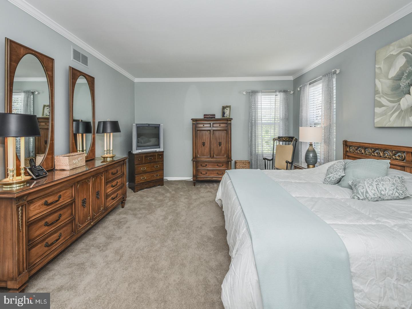 239 Aspen Road Yardley, PA 19067 - Photo 22 of 33 Master Bedroom