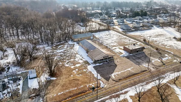 $699,999 | 920 South Rangeline Road, Anderson, IN 46012