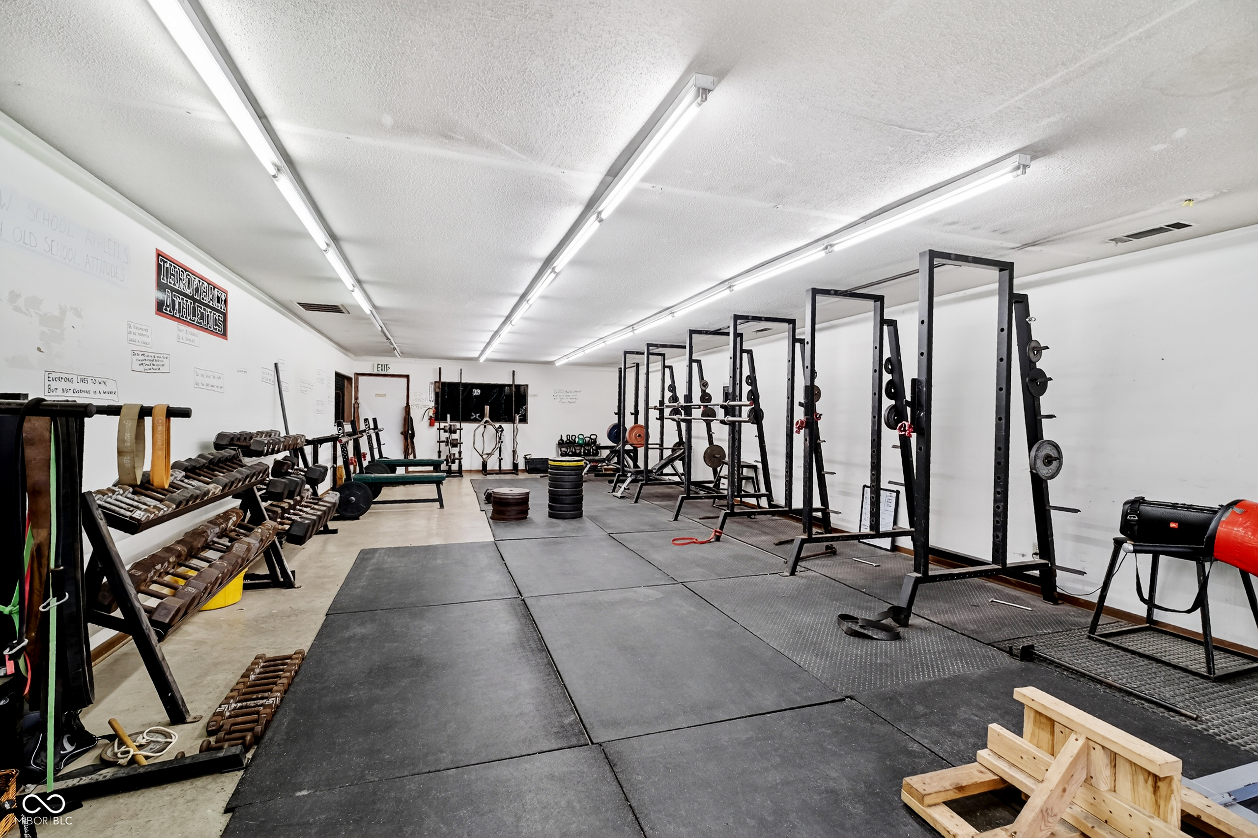 920 South Rangeline Road Anderson, IN 46012 - Photo 11 of 39