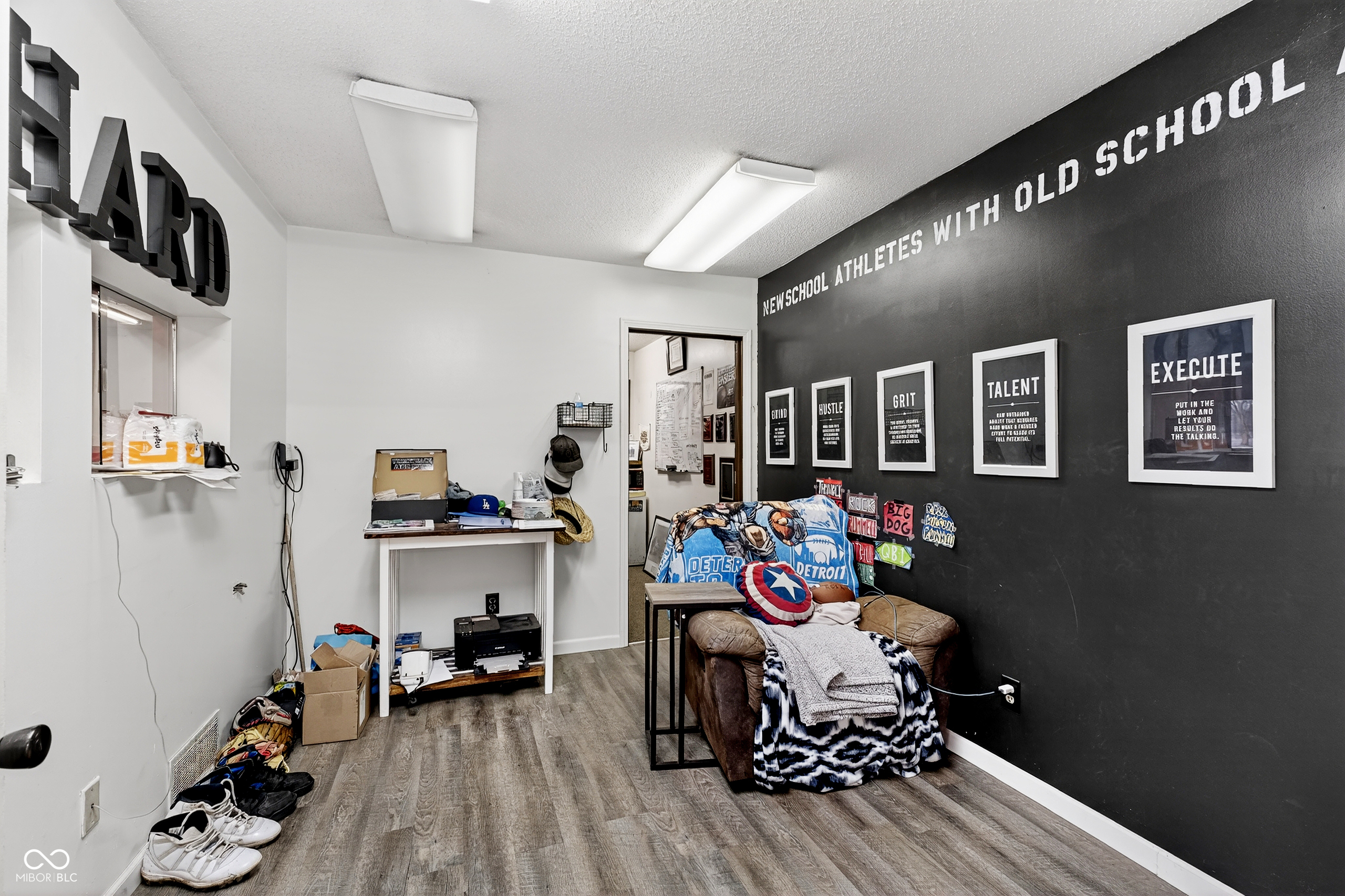 920 South Rangeline Road Anderson, IN 46012 - Photo 13 of 39