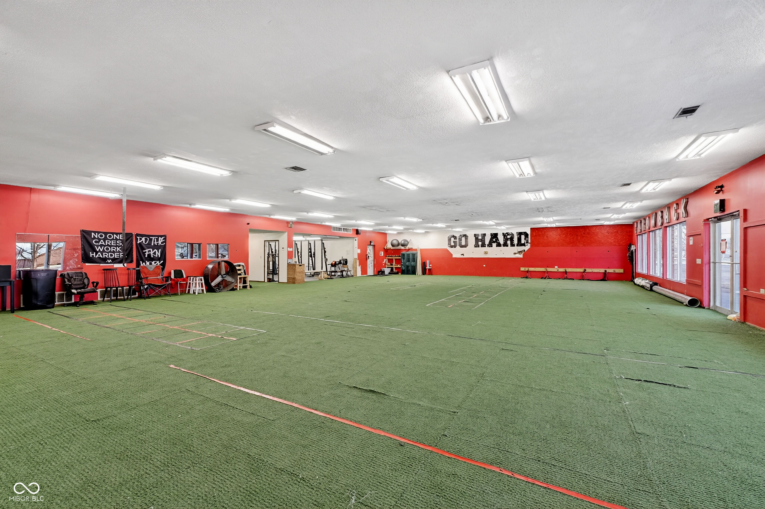 920 South Rangeline Road Anderson, IN 46012 - Photo 8 of 39