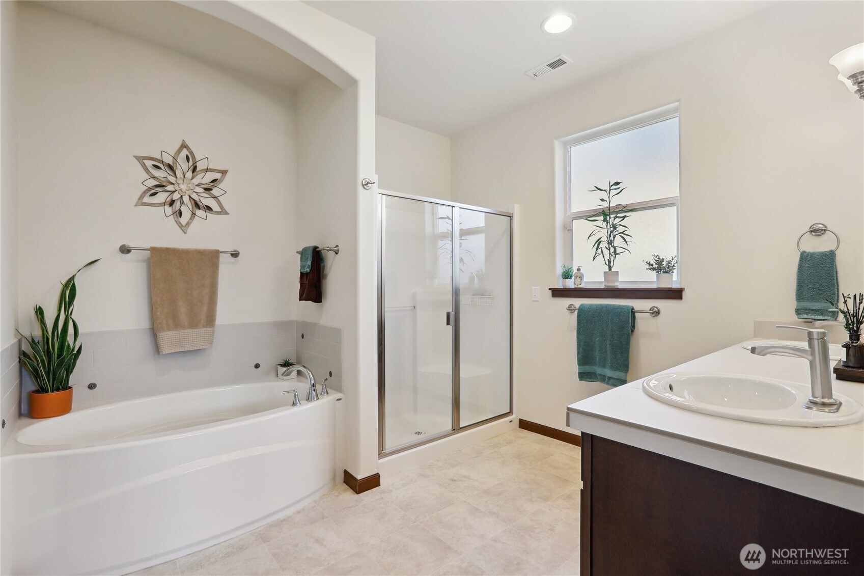 1056 Chestnut Loop Mount Vernon, WA 98274 - Photo 14 of 26 Gallery Image 14