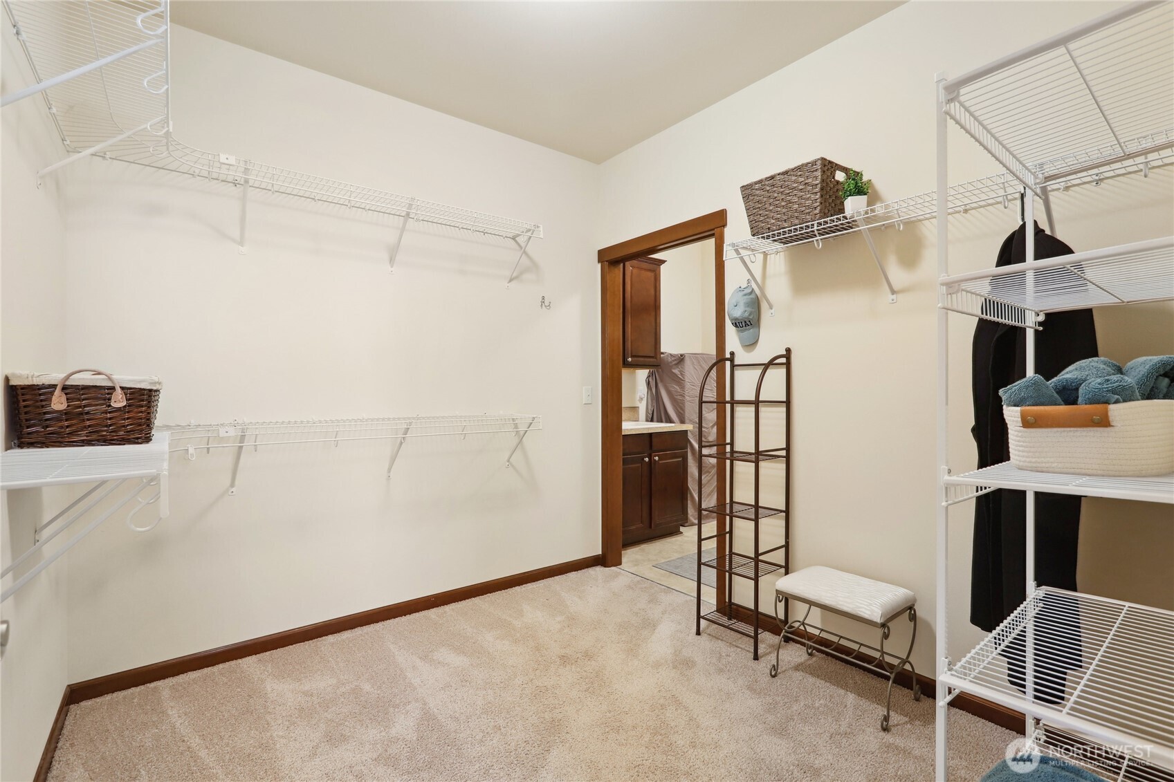 1056 Chestnut Loop Mount Vernon, WA 98274 - Photo 16 of 26 Gallery Image 16
