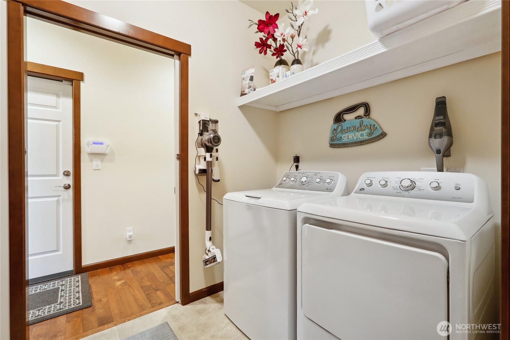 1056 Chestnut Loop Mount Vernon, WA 98274 - Photo 21 of 26 Gallery Image 21