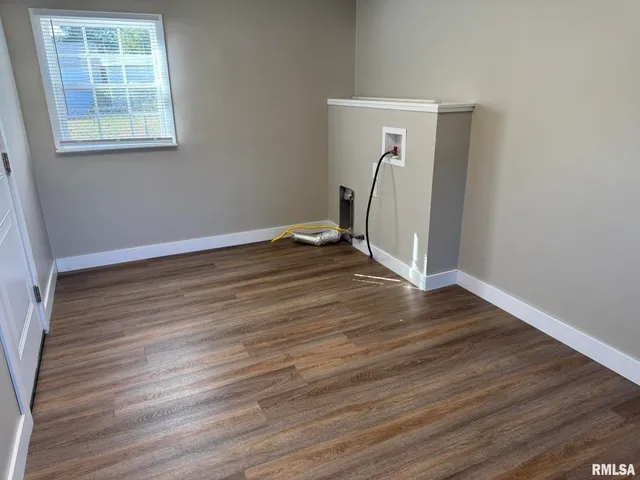 $875 | 3803 Pearl Avenue, Davenport, IA 52802