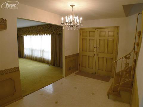 6373 Kings Pointe Road Grand Blanc, MI 48439 - Photo 3 of 19 20229895-2.JPG