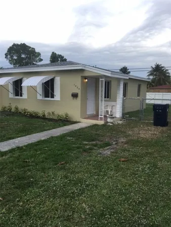 $3,500 | 1829 Northeast 175th Street, North Miami Beach, FL 33162