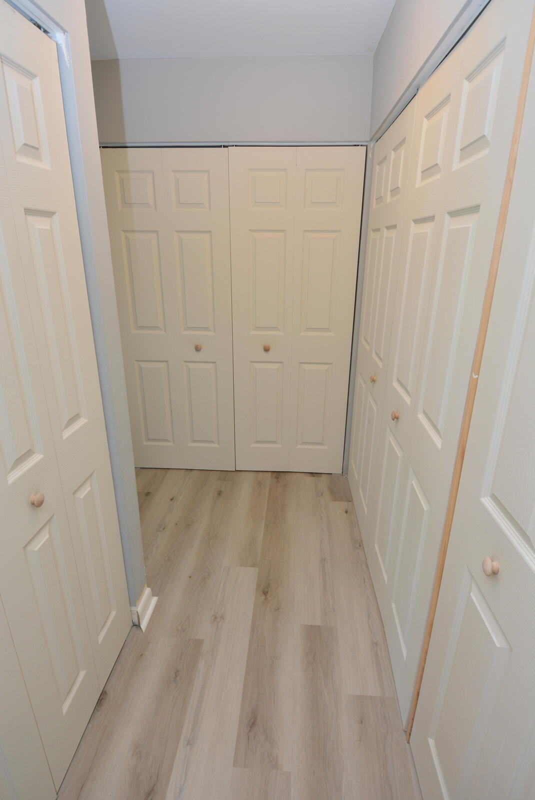 950 South Kanner Highway, Unit TH9 Stuart, FL 34994 - Photo 29 of 51 a view of a small space