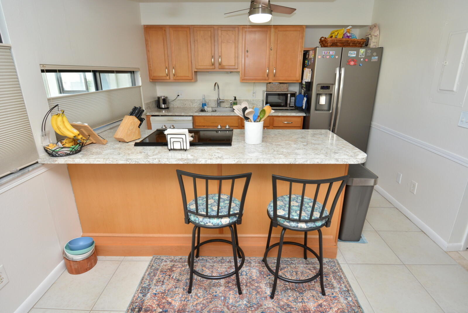 950 South Kanner Highway, Unit TH9 Stuart, FL 34994 - Photo 9 of 51 a view of a dining room with furniture