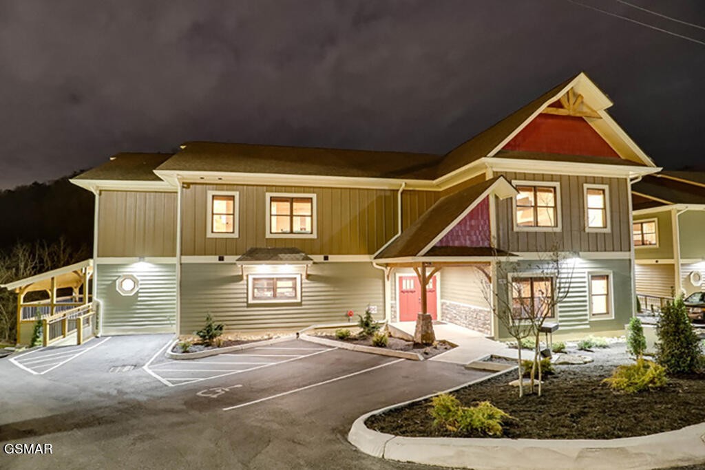 3215 Mayes Loop Road Pigeon Forge, TN 37863 - Photo 2 of 26 Gallery Image 2