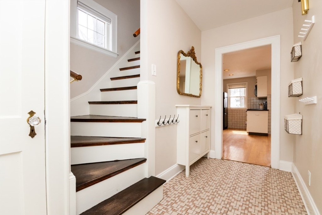 10 Huntington Road Arlington, MA 02474 - Photo 4 of 42 Gallery Image 4