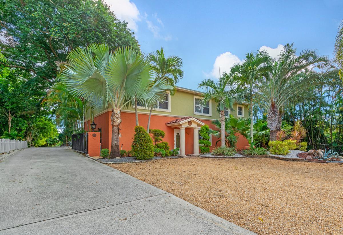 6640 High Ridge Road Lake Worth, FL 33462 - Photo 1 of 46 Front