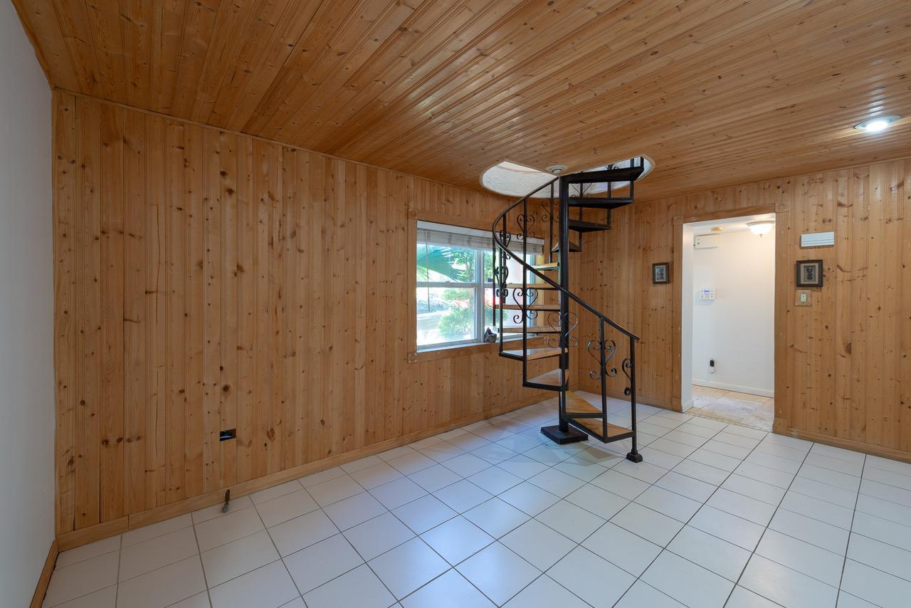 6640 High Ridge Road Lake Worth, FL 33462 - Photo 40 of 46 Den/Office Area