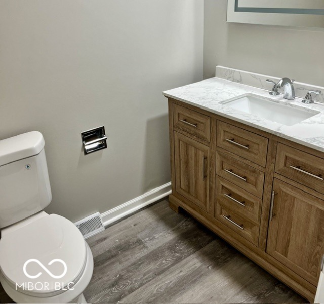 701 South Sycamore Road Seymour, IN 47274 - Photo 12 of 16